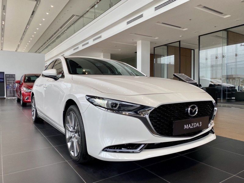 Mazda3 Sedan tiếp tục giữ vững vị trí dẫn đầu danh sách những mẫu xe sedan bán chạy nhất tại thị trường Việt Nam Mazda3 Sedan tiếp tục giữ vững vị trí dẫn đầu danh sách những mẫu xe sedan bán chạy nhất tại thị trường Việt Nam