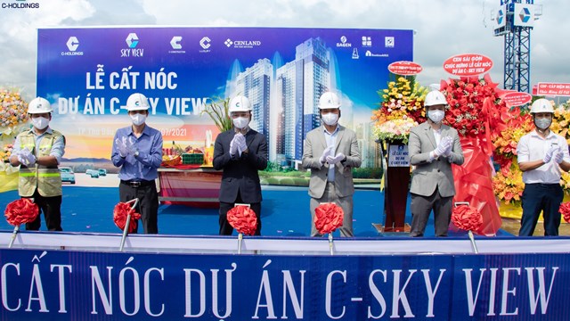 Dự án C-Sky View cất nóc đúng tiến độ dù vừa thi công vừa chống dịch Covid-19