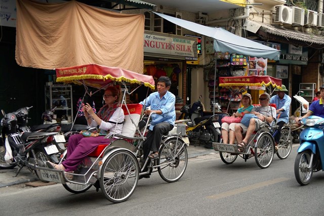 du-lich-h224-noi-tien-buoc-d224i_2.jpg du-lich-h224-noi-tien-buoc-d224i_2.jpg
