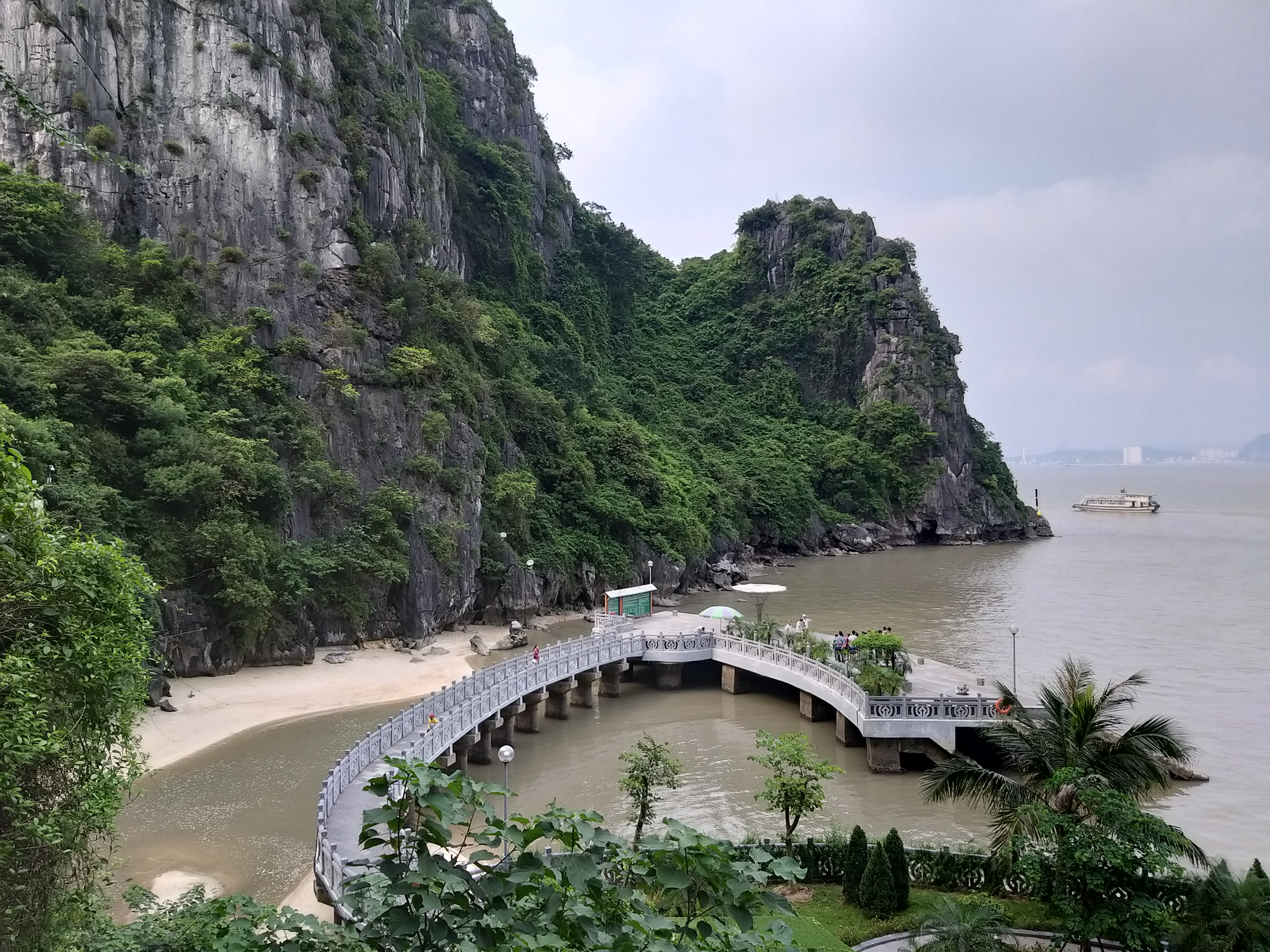 du-lich-noi-dia-tung-buoc-hoi-sinh_2.jpg du-lich-noi-dia-tung-buoc-hoi-sinh_2.jpg