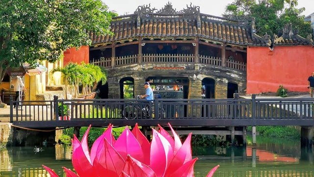 Du lịch Quảng Nam vượt khó