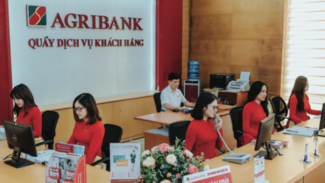 Dư nợ lĩnh vực thương mại - dịch vụ tại các ngân hàng ở Hà Tĩnh vượt hơn 62 nghìn tỷ đồng 