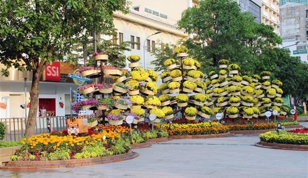 Đường hoa Nguyễn Huệ Tết Nhâm Dần 2022 mở cửa thêm 2 ngày