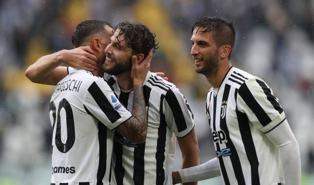 Dybala bật khóc vì chấn thương trong chiến thắng sát nút của Juventus