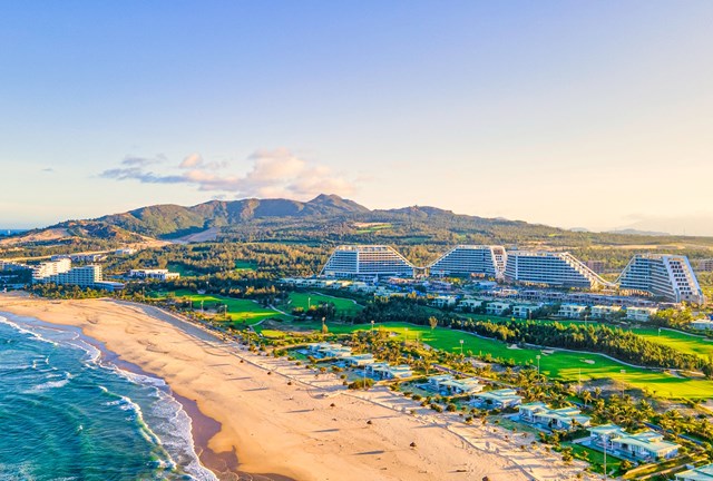 flc-grand-hotel-quy-nhon160gi224nh-39c250-d250p39-tai-giai-thuong-bat-dong-san160ch226u-193-th225i-b236nh-duong-2022_1.jpg flc-grand-hotel-quy-nhon160gi224nh-39c250-d250p39-tai-giai-thuong-bat-dong-san160ch226u-193-th225i-b236nh-duong-2022_1.jpg