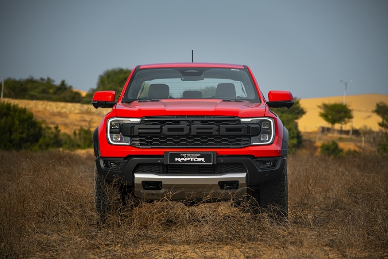 Ngoại thất Ford Ranger Raptor Red 13