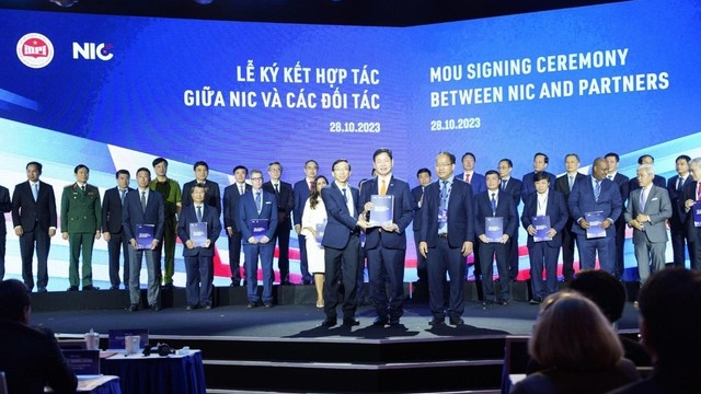 FPT đạt Top 10 Thương hiệu bền vững Better Choice Award 