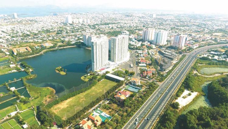 Gam màu trái chiều của thị trường bất động sản năm 2023. Ảnh minh họa internet Gam màu trái chiều của thị trường bất động sản năm 2023. Ảnh minh họa internet