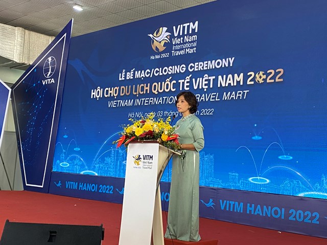 gan-40-ngh236n-nguoi-tham-gia-hoi-cho-vitm-h224-noi-2022_2.jpg
