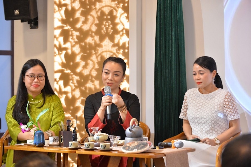 Chị Ngô Thị Thúy Hà – một chuyên gia về trà với 18 năm kinh nghiệm, thành viên Hiệp hội Chè Việt Nam chia sẻ câu chuyện khôi phục trà Mạn Hảo.