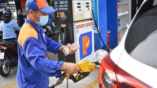 Giá xăng dầu dự báo giảm mạnh sau 7 lần tăng liên tiếp 