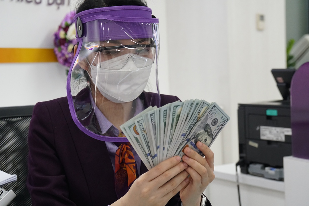 Giá USD hôm nay 8.5.2021: Tăng nhẹ