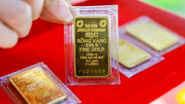 Giá vàng hôm nay 15/07: Vàng SJC hiện ở mức 67,55 - 68,30 triệu đồng/ lượng