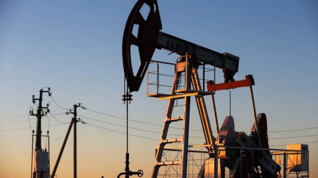 Giá xăng dầu hôm nay 23/9: Giá dầu bật tăng sau lệnh cấm xuất khẩu nhiên liệu của Nga