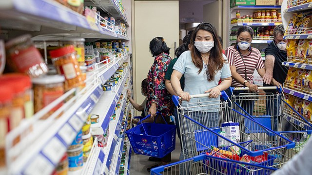 Giải bài toán kích cầu nội địa