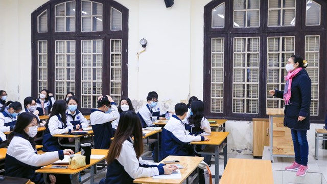 Giải bài toán thừa, thiếu giáo viên