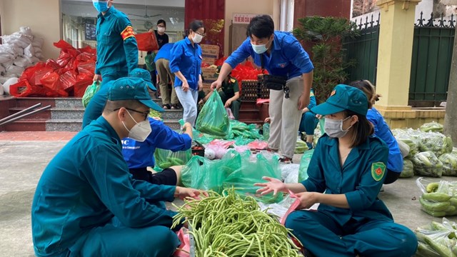 ‘Gian hàng 0 đồng’ ấm tình người trong dịch bệnh