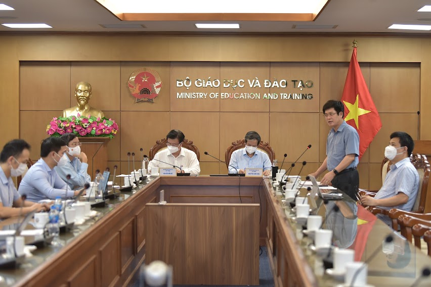 Giáo dục trung học: Chủ động ứng phó các tình huống, bảo đảm an toàn và chất lượng