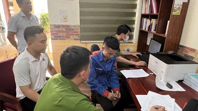 Giết người, vứt xác xuống sông vì không đòi được 5 triệu đồng
