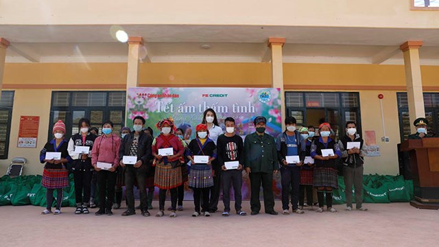 Giữ 'ngọn lửa ấm' vùng Điện Biên