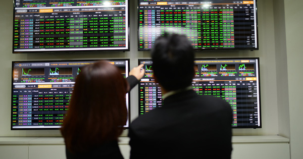 Góc nhìn CTCK: VN-Index khó bứt phá với thanh khoản thấp, có thể gia tăng tỷ trọng tại vùng 1.250 điểm