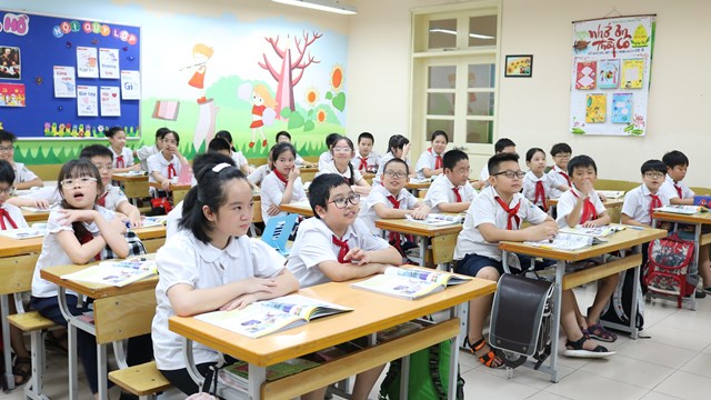 Hà Nội điều chỉnh, chỉ học sinh huyện Ba Vì được học trực tiếp từ ngày 8/11