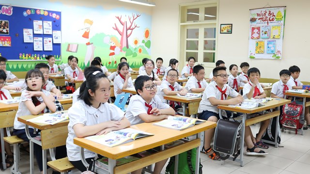 Hà Nội: Học sinh lớp 1-6 tại 18 huyện thị được đi học trực tiếp từ tuần sau