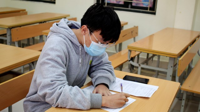 Hà Nội: Học sinh THPT ở địa bàn có mức độ dịch cấp độ 1, 2 học trực tiếp từ ngày 6/12