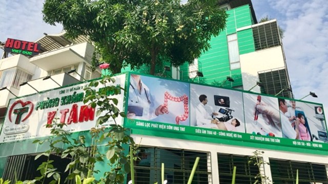 Hà Nội: Một phòng khám đa khoa bị đình chỉ hoạt động 18 tháng 