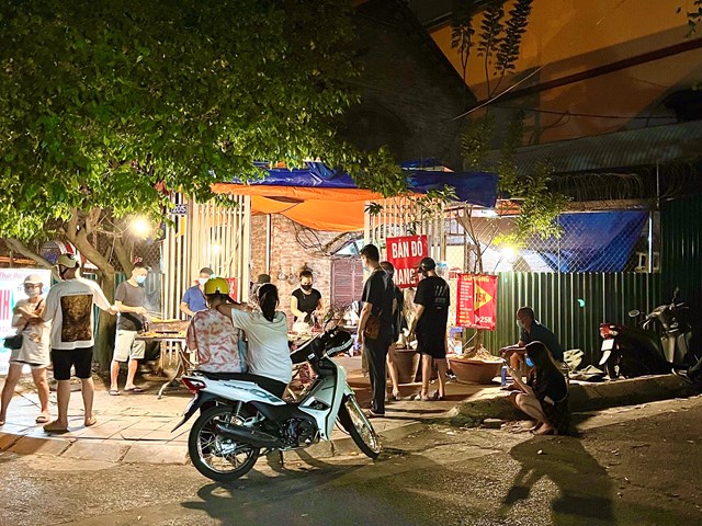 h224-noi-pho-van-nhon-nhip-ve-d234m-nhu-chua-he-c243-dich_13.jpg