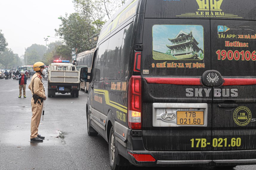 h224-noi-tang-cuong-c244ng-t225c-kiem-tra-xu-l253-xe-limousine-d243n-tra-kh225ch-t249y-tien_6.jpg h224-noi-tang-cuong-c244ng-t225c-kiem-tra-xu-l253-xe-limousine-d243n-tra-kh225ch-t249y-tien_6.jpg