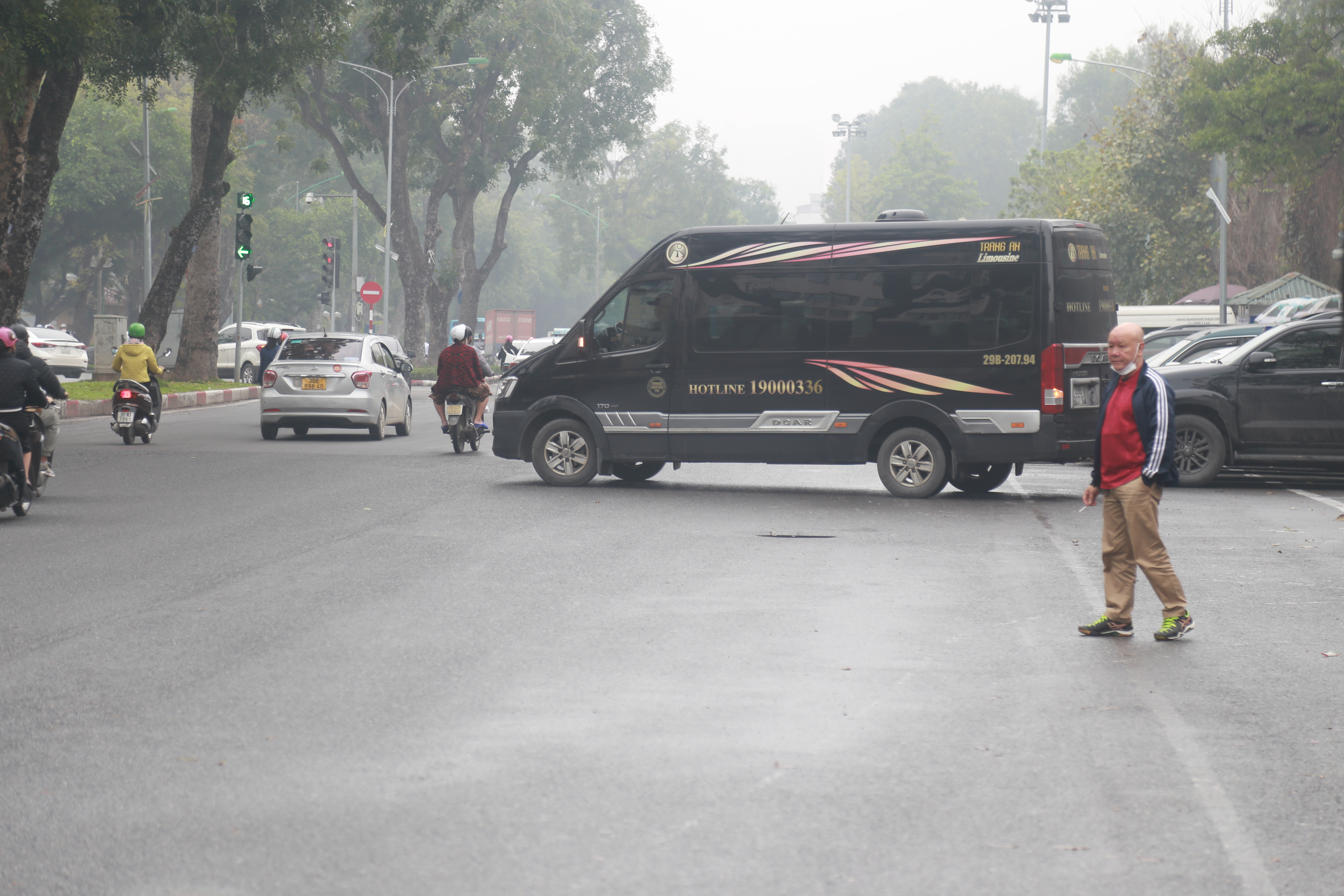 h224-noi-tang-cuong-c244ng-t225c-kiem-tra-xu-l253-xe-limousine-d243n-tra-kh225ch-t249y-tien_7.jpg h224-noi-tang-cuong-c244ng-t225c-kiem-tra-xu-l253-xe-limousine-d243n-tra-kh225ch-t249y-tien_7.jpg