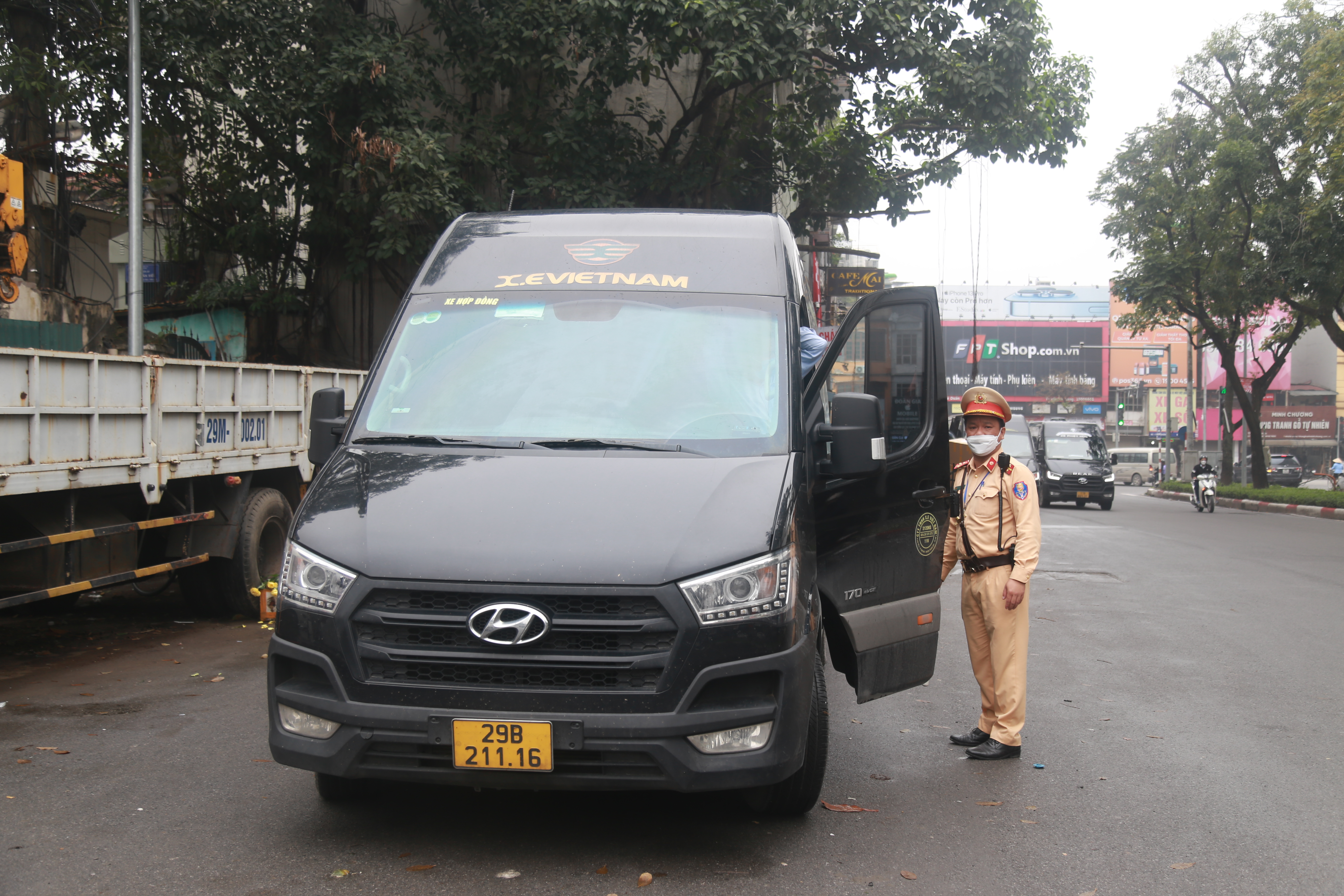 h224-noi-tang-cuong-c244ng-t225c-kiem-tra-xu-l253-xe-limousine-d243n-tra-kh225ch-t249y-tien_8.jpg h224-noi-tang-cuong-c244ng-t225c-kiem-tra-xu-l253-xe-limousine-d243n-tra-kh225ch-t249y-tien_8.jpg