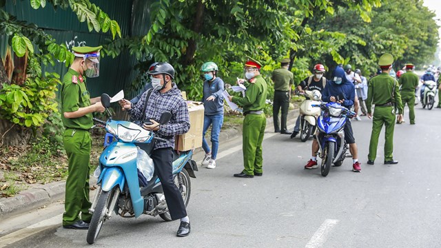 Hà Nội: Xử lý 1.077 vụ vi phạm quy định phòng, chống dịch, chuyển xử lý hình sự 4 vụ
