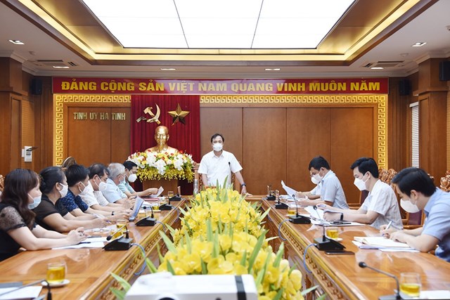 h224-tinh-ho-tro-hoc-sinh-c243-ho224n-canh-kh243-khan-v224o-dai-hoc_1.jpg h224-tinh-ho-tro-hoc-sinh-c243-ho224n-canh-kh243-khan-v224o-dai-hoc_1.jpg
