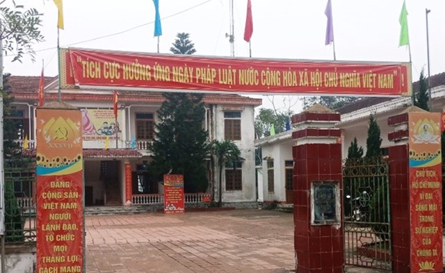 h224-tinh-thuc-hu-viec-chu-tich-ubnd-x227-ph249-luu-bi-39to39-d225nh-d226n_3.jpg h224-tinh-thuc-hu-viec-chu-tich-ubnd-x227-ph249-luu-bi-39to39-d225nh-d226n_3.jpg