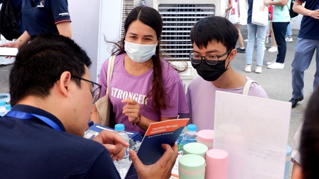 h224ng-loat-phuong-thuc-x233t-tuyen-th237-sinh-nhu-39dung-giua-ng227-ba-duong39_2.jpg h224ng-loat-phuong-thuc-x233t-tuyen-th237-sinh-nhu-39dung-giua-ng227-ba-duong39_2.jpg
