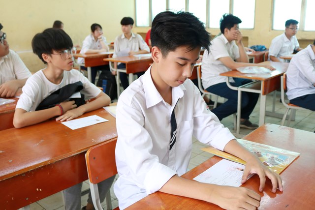 h224ng-loat-thieu-s243t-trong-c244ng-t225c-coi-thi-ky-thi-chon-hoc-sinh-gioi-quoc-gia_1.jpg h224ng-loat-thieu-s243t-trong-c244ng-t225c-coi-thi-ky-thi-chon-hoc-sinh-gioi-quoc-gia_1.jpg