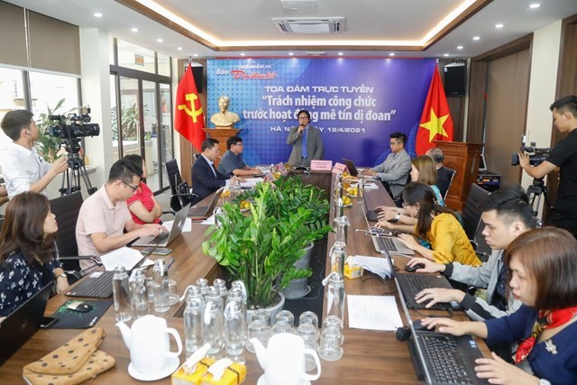 h224nh-tr236nh-cua-loat-b224i-39v233n-buc-m224n-b237-an-cua-clb-t236nh-nguoi39_2.jpg