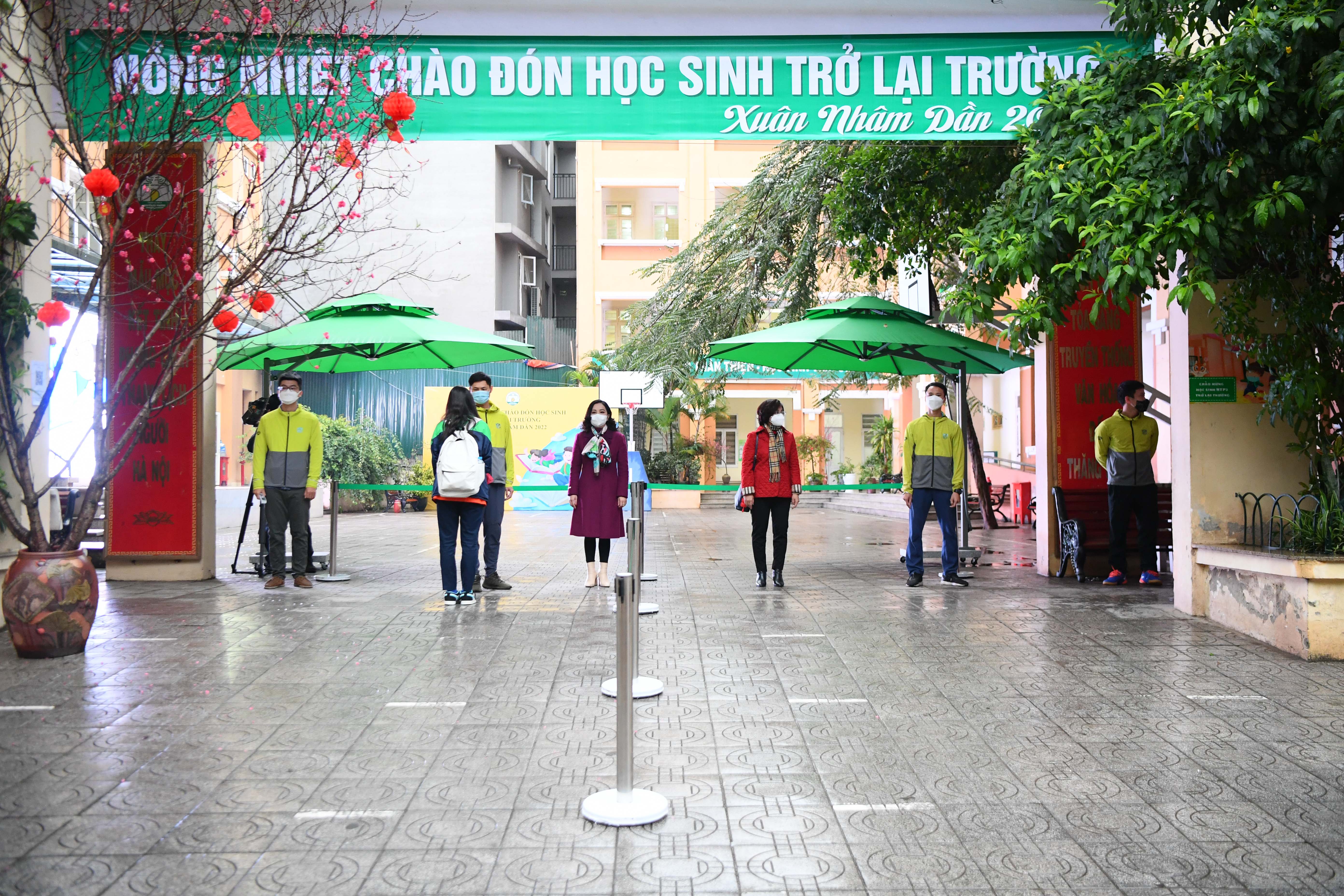 h225o-huc-ng224y-tro-lai-truong_3.jpg