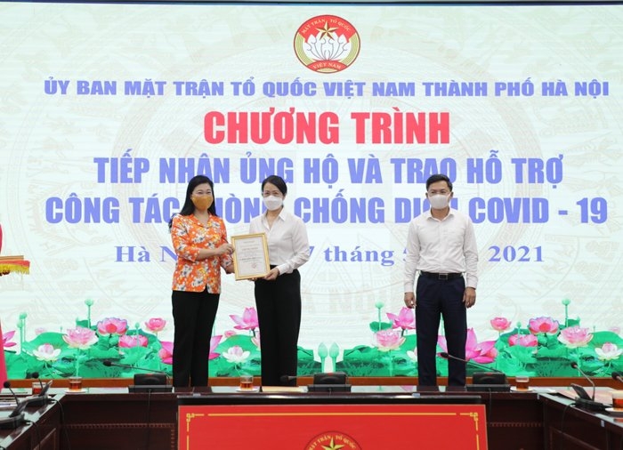 Hà Nội: Tiếp nhận 11,370 tỷ đồng ủng hộ công tác phòng, chống dịch Covid-19