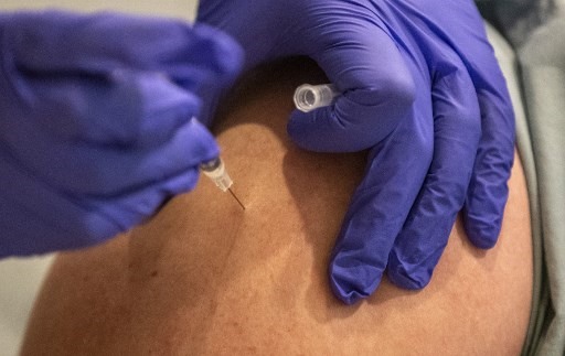 Hai hãng vaccine lên tiếng về biến chủng COVID-19 ở Anh