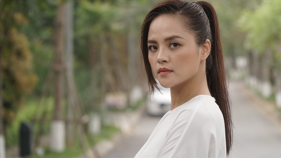 Thu Quỳnh nỗ lực với vai phản diện trong “Hương vị tình thân“. Ảnh: VFC.