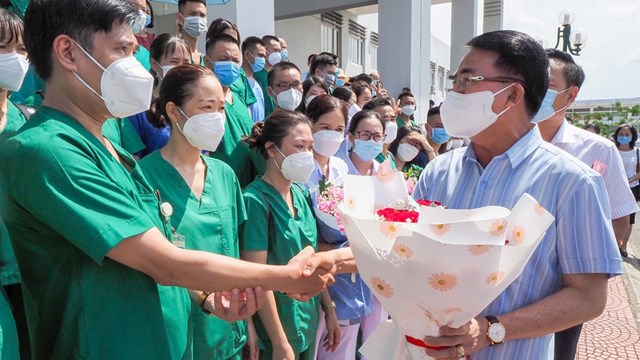 Hải Phòng: 200 bác sĩ, sinh viên hỗ trợ Hà Nội chống dịch