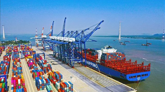 Hải Phòng: Trao giấy chứng nhận đăng ký đầu tư hai bến cảng tổng mức đầu tư 6.425 tỷ đồng