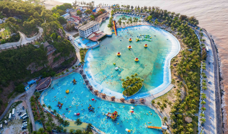 Một góc khu du lịch quốc tế Hòn Dấu resort nhìn từ trên cao Một góc khu du lịch quốc tế Hòn Dấu resort nhìn từ trên cao