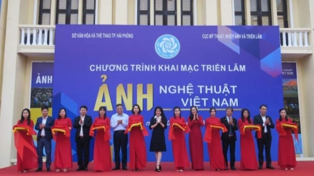 Hải Phòng khai mạc triển lãm “Ảnh nghệ thuật Việt Nam”
