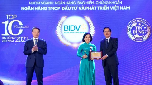 Hai sản phẩm của BIDV nhận giải thưởng Tin Dùng Việt Nam 2022