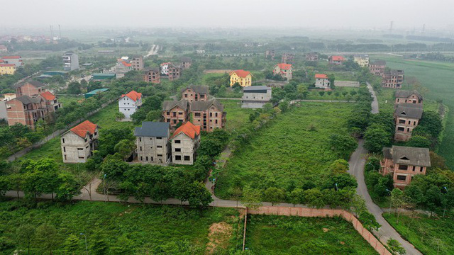 Hàng loạt dự án ôm đất bỏ hoang ở Hà Nội lại vào tầm ngắm - Ảnh 1. Hàng loạt dự án ôm đất bỏ hoang ở Hà Nội lại vào tầm ngắm - Ảnh 1.