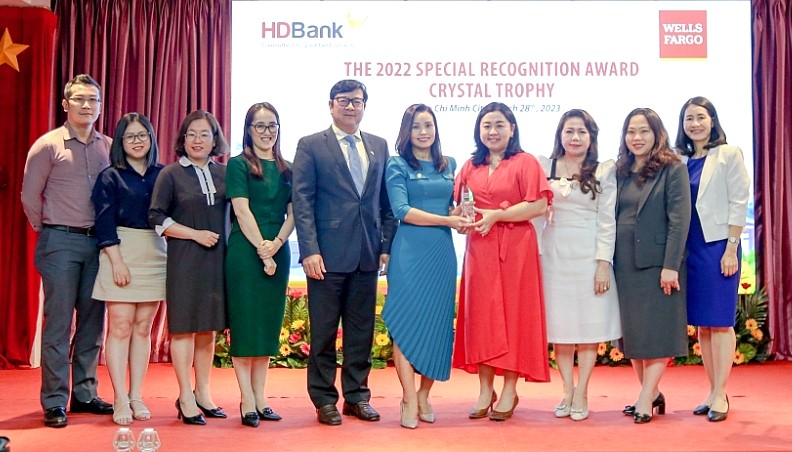 HDBank tiếp tục nhận giải thưởng chất lượng thanh toán quốc tế xuất sắc